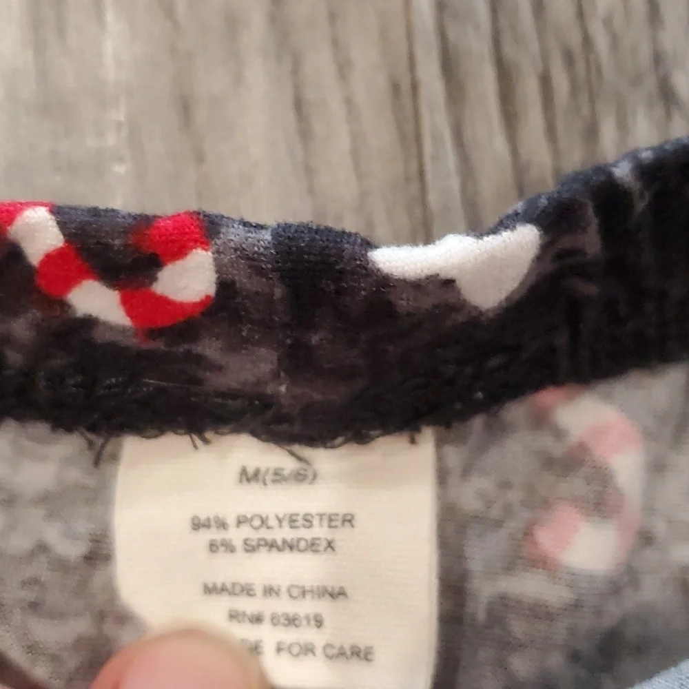 Christmas Leggings Size Medium 5/6